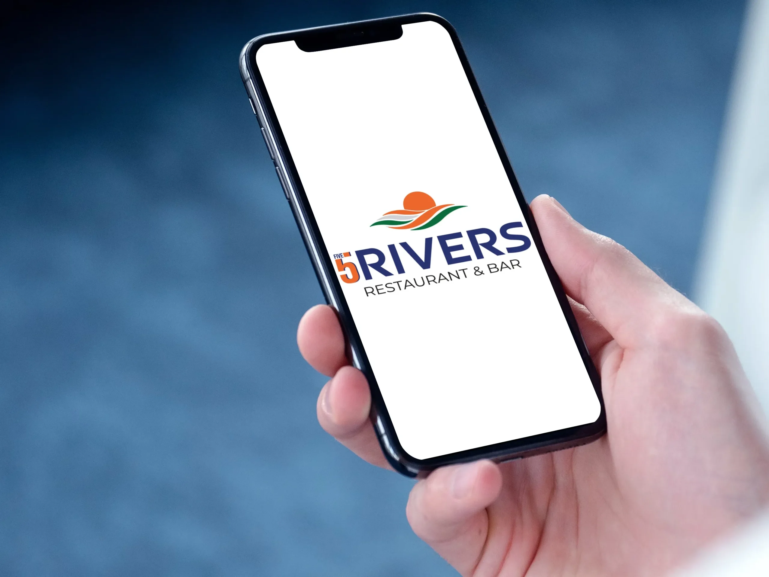 5 Rivers Restaurant nettside mockup